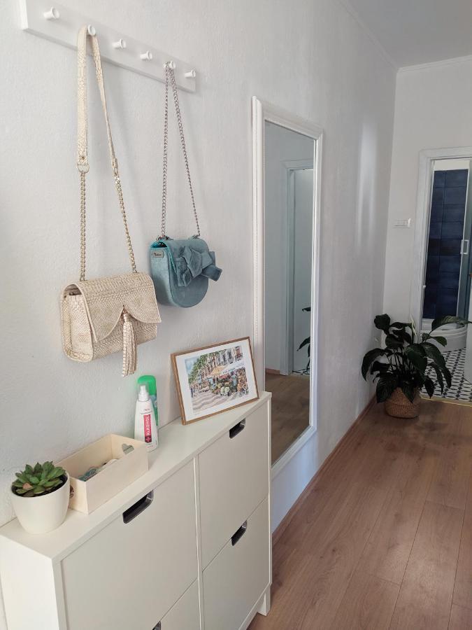 Modern Apartment With 3 Bedrooms マカルスカ エクステリア 写真
